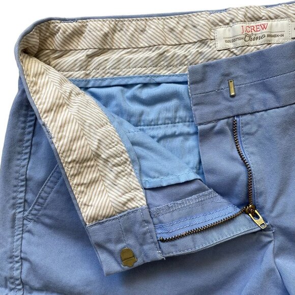 J.CREW Broken-In Chino Shorts in Light Blue Size 4 - Picture 2 of 4